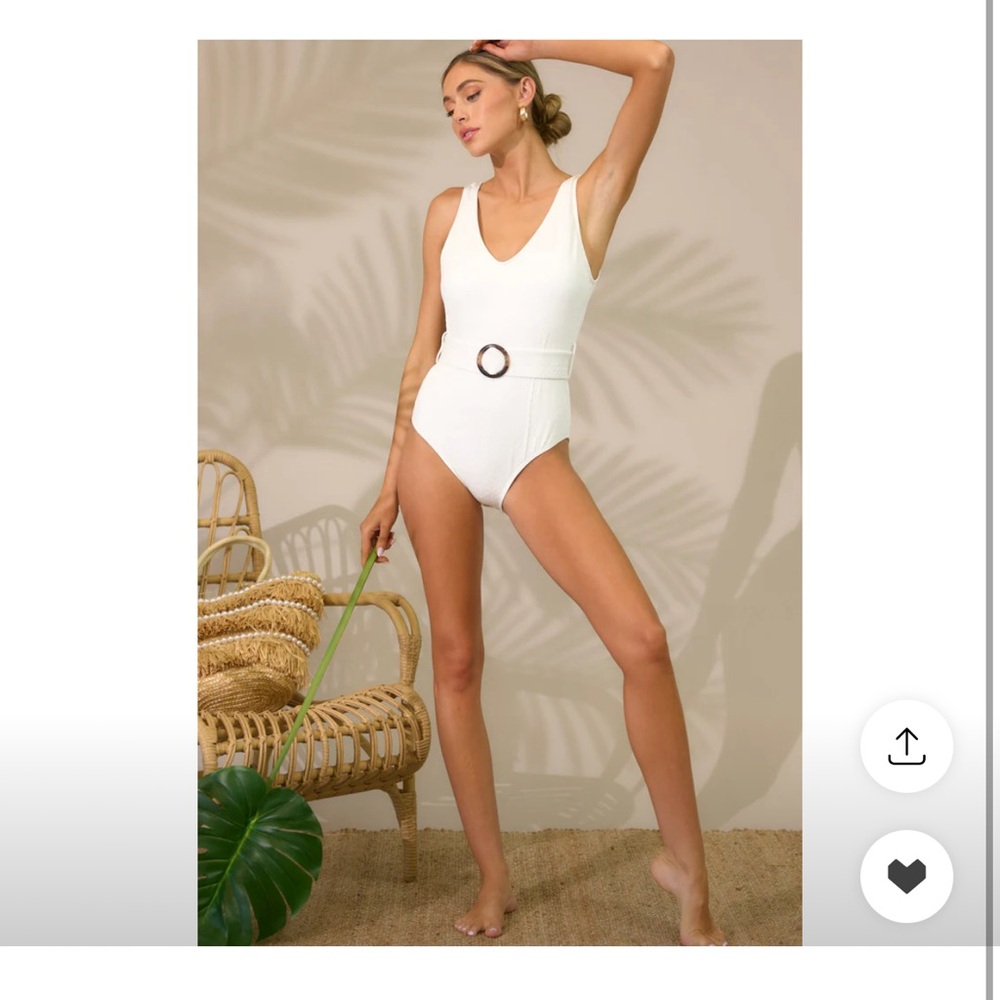 NWT ONE PIECE